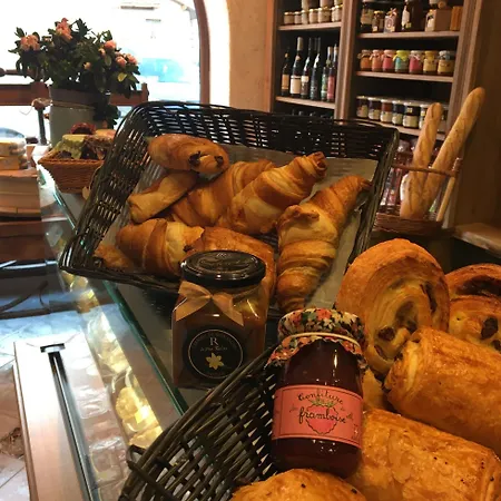 Aux Pieds Des Cimes Apartment *