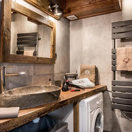 Aux Pieds Des Cimes Appartement