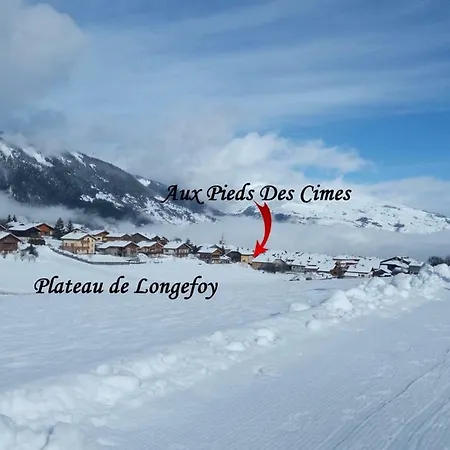 Aux Pieds Des Cimes *