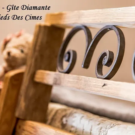 Aux Pieds Des Cimes Appartement *